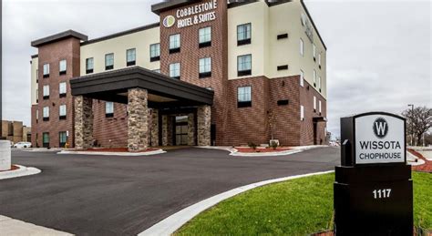 Stevens point wisconsin hotels  72 rooms in property